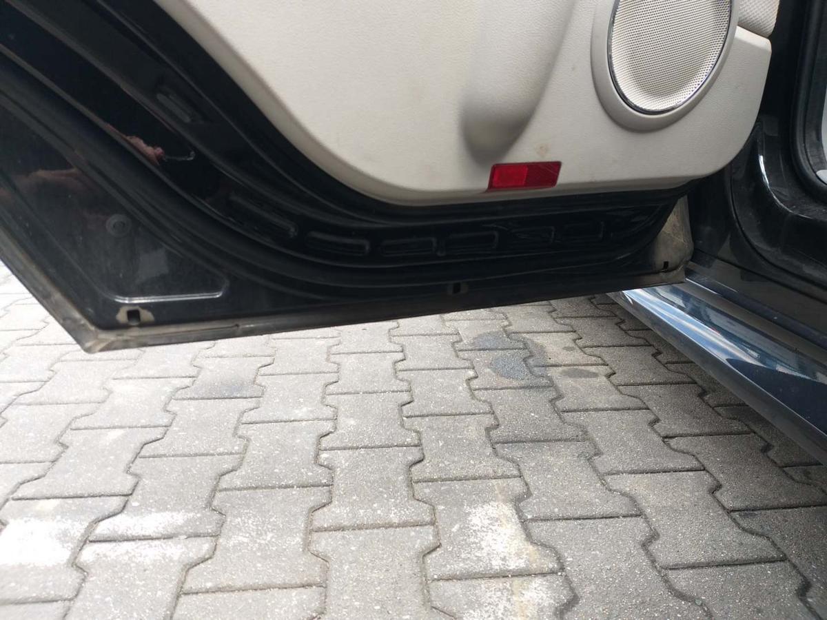 Mercedes B Klasse W245 original Tür hinten links 696 Nachtschwarz Rohbau Bj.2009